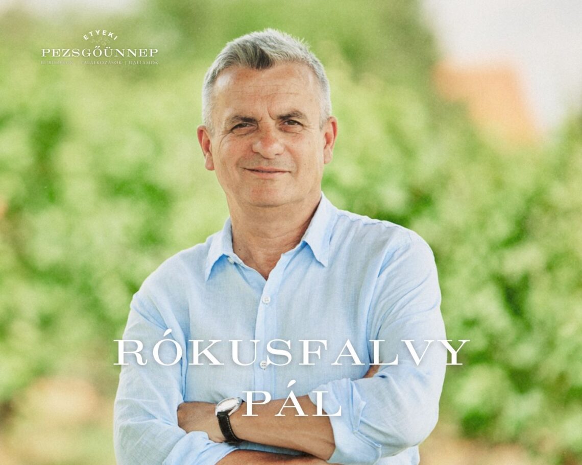 borkultúra-szervező, az esemény főszervezője és házigazdája